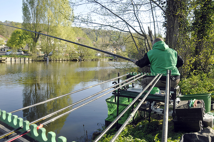 Canne à pêche à la ligne - 30 cm